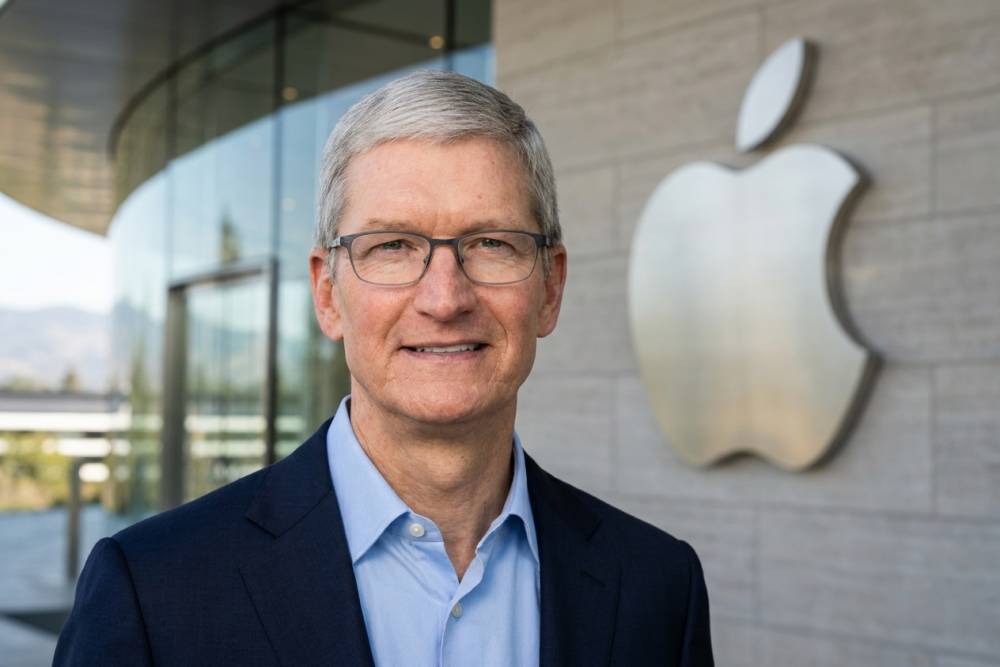 Cambio histórico en Apple: Tim Cook deja el mando en 2026
