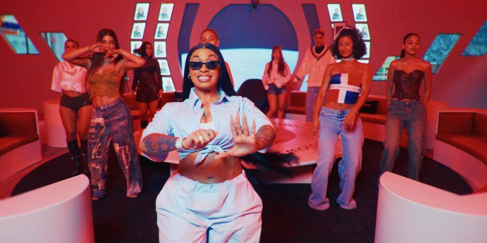 “SACA PUNTA” IMPULSA A PLANETA ALOFOKE Y SACUDE LA MÚSICA URBANA DOMINICANA