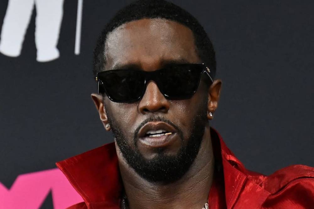 Adelantan por segunda vez la salida de prisión de Sean “Diddy” Combs