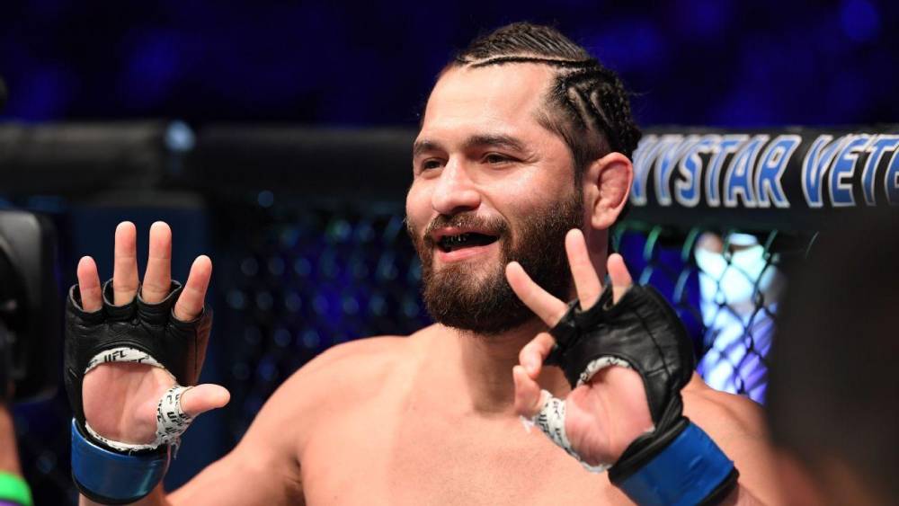 MASVIDAL LLEGA A RD Y DESATA EXPECTATIVA POR HISTÓRICO EVENTO DE MMA