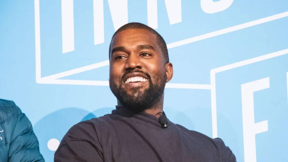Polonia enfrenta a Kanye West y podría bloquear su entrada